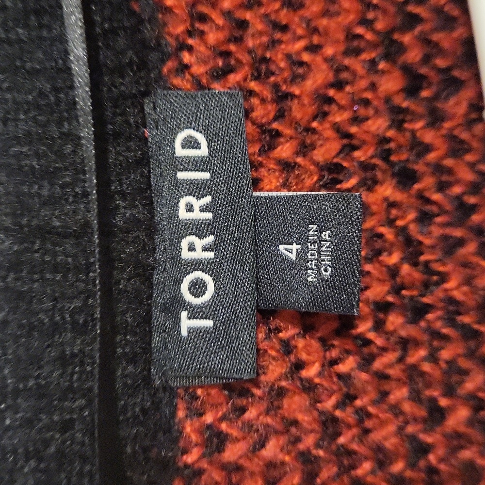 Torrid 4x Red and Black Plaid Long Cardigan - Picture 9 of 15